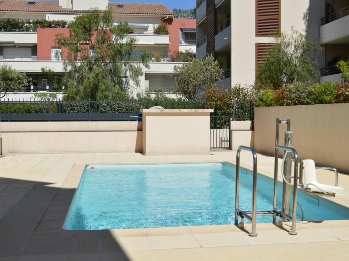 Spacieux 3 Pieces Avec Terrasse, Piscine Et Garage, A 2 Pas De La Plage - Saint Raphael - Fr-1-226A-274 المظهر الخارجي الصورة
