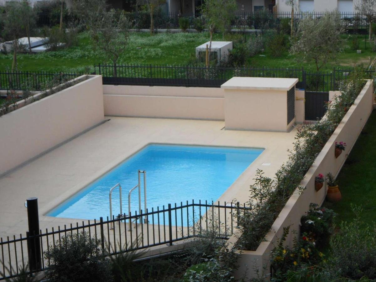 Spacieux 3 Pieces Avec Terrasse, Piscine Et Garage, A 2 Pas De La Plage - Saint Raphael - Fr-1-226A-274 المظهر الخارجي الصورة