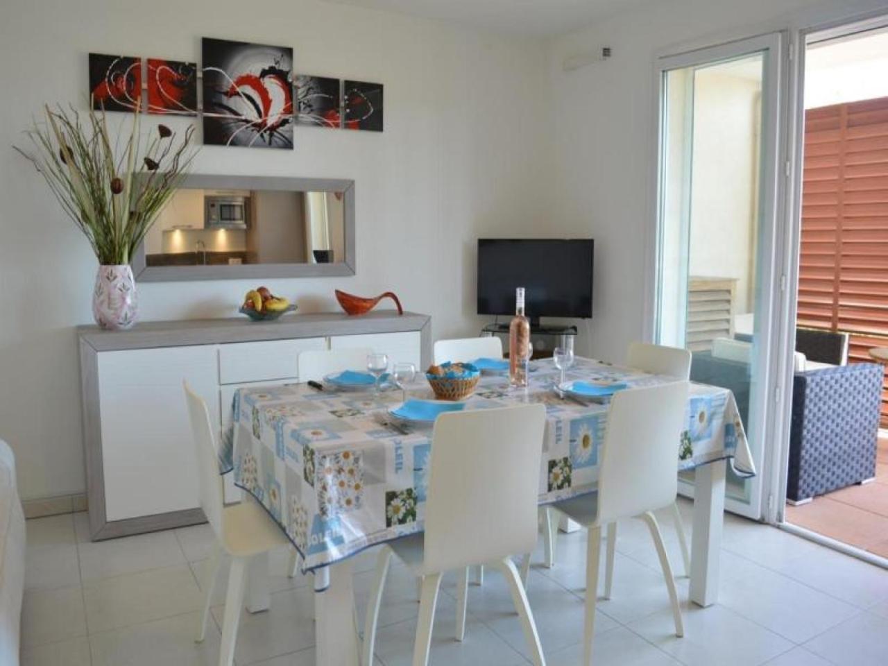 Spacieux 3 Pieces Avec Terrasse, Piscine Et Garage, A 2 Pas De La Plage - Saint Raphael - Fr-1-226A-274 المظهر الخارجي الصورة